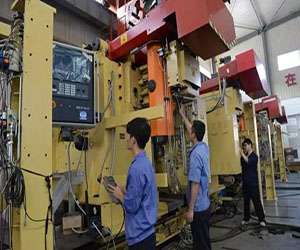 南昌高新区 智能机械制造产业迅猛崛起，引领机械设备研发新浪潮